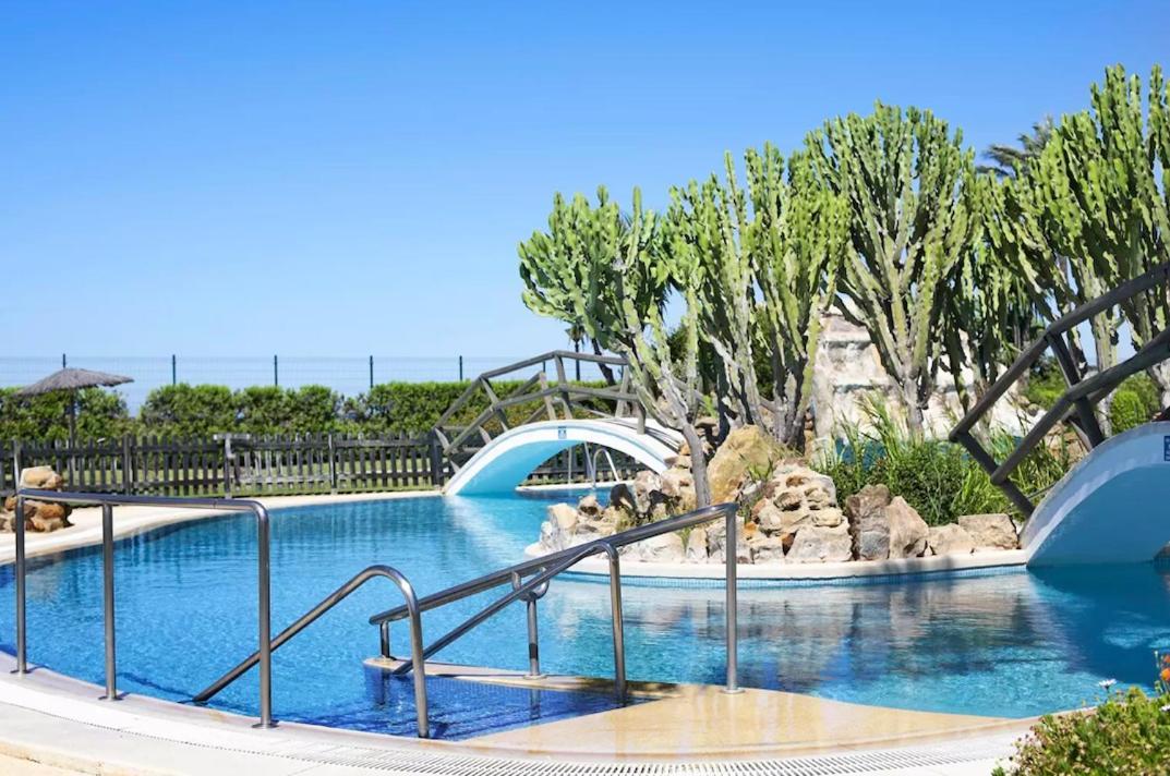 Semifrontal Con Vistas A Pie De Playawifi Apartment Zahara de los Atunes Exterior photo