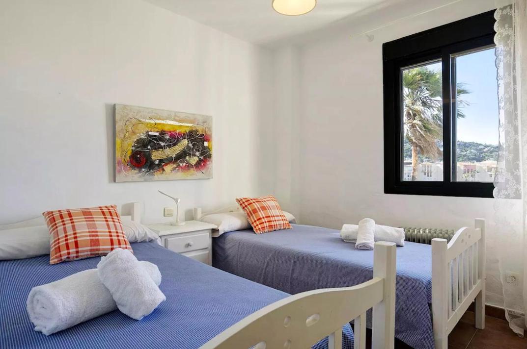 Semifrontal Con Vistas A Pie De Playawifi Apartment Zahara de los Atunes Exterior photo